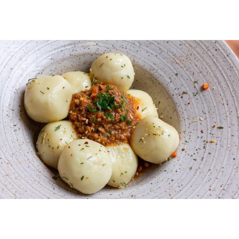 GNOCCHI (NHOQUE) DE MANDIOQUINHA RECHEADO COM MOZZARELLA